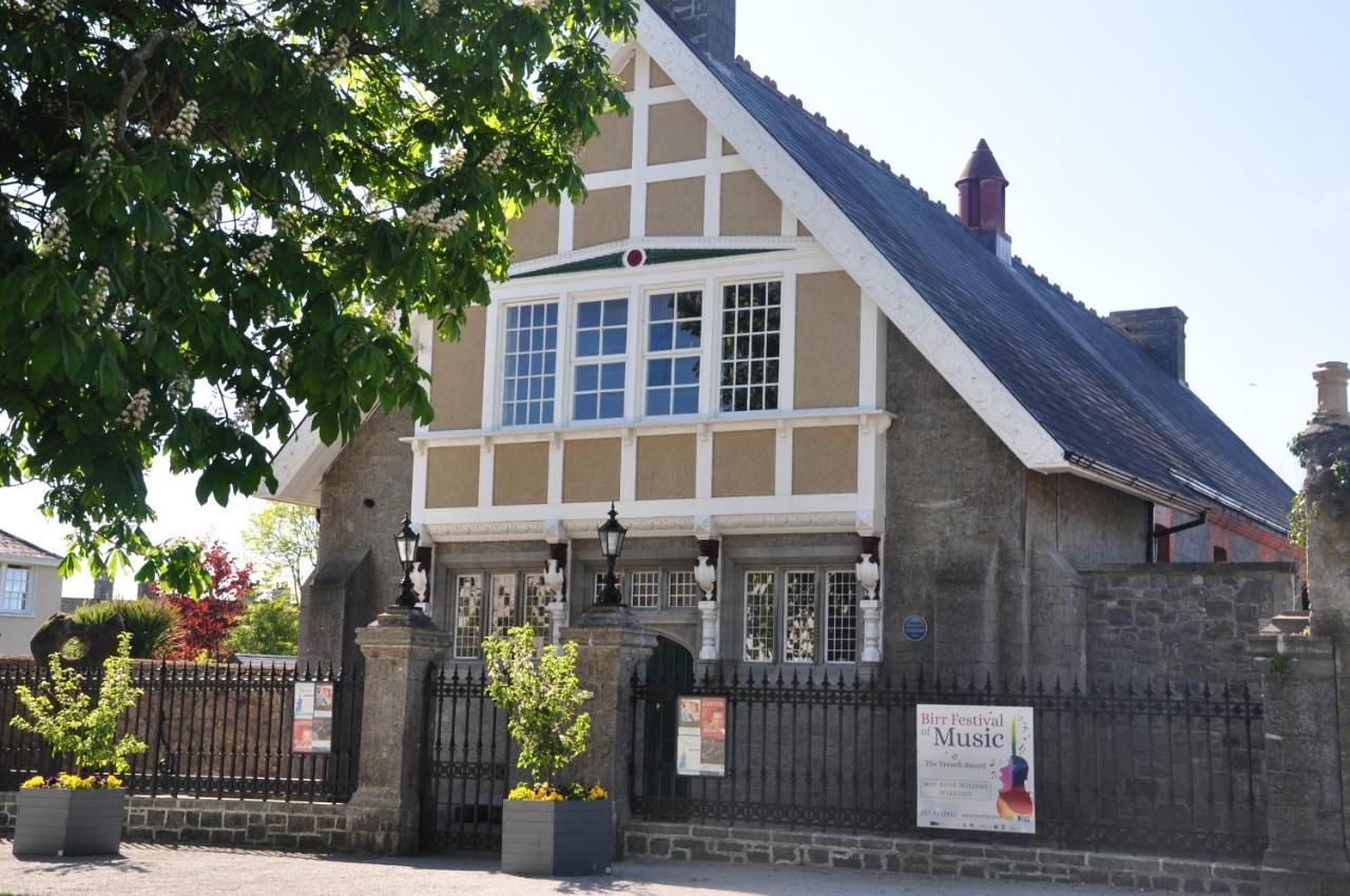 Townsend House Guest House Бирр Экстерьер фото
